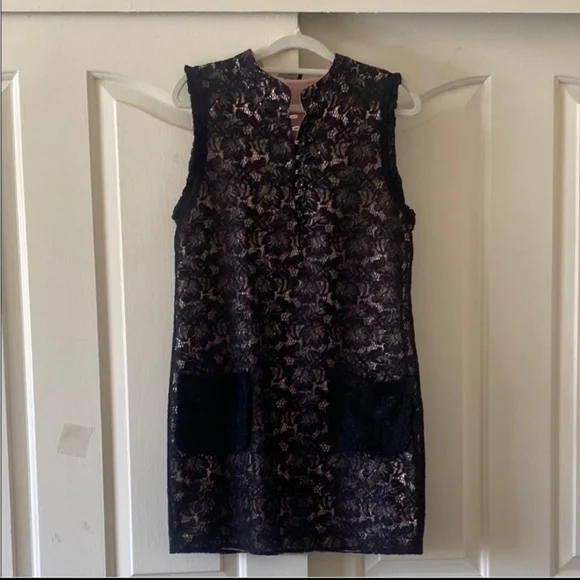 BCBGMaxAzria | Dresses | Bcbgmaxazria Black Lace Mini Dress Size M |  Poshmark